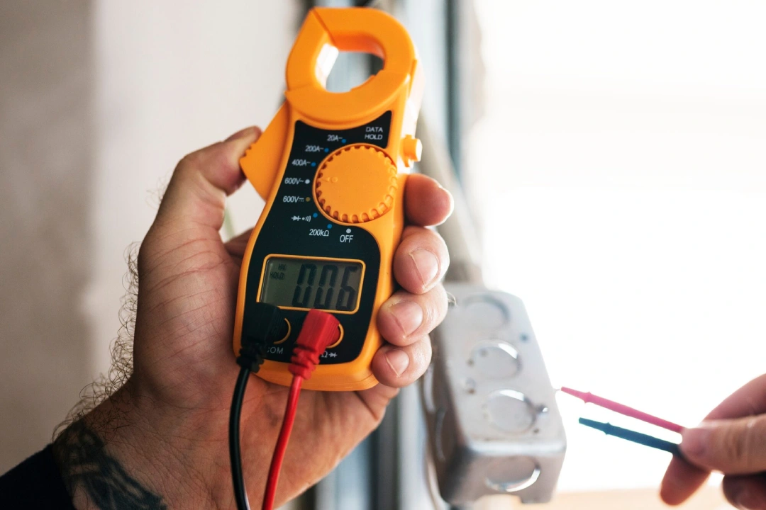 pinzas amperimétricas digitales