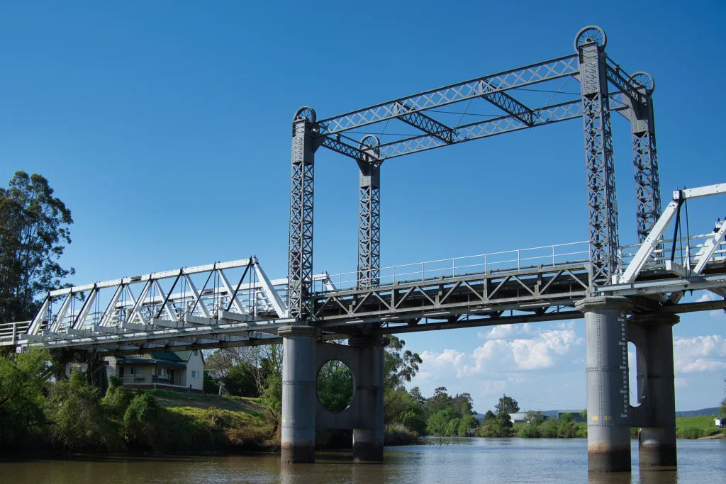 Como elegir el puente grúa adecuado Cómo elegir el puente grúa adecuado